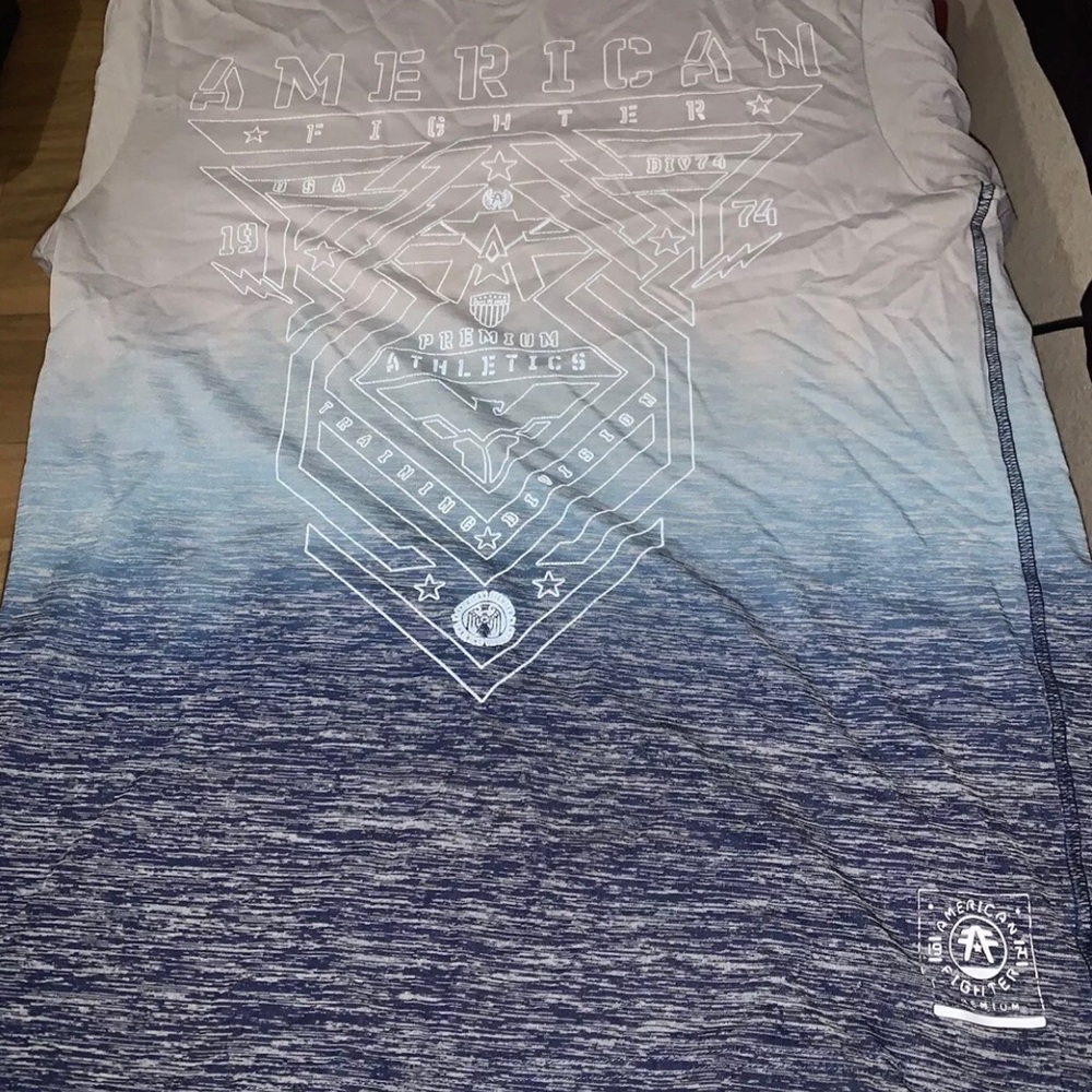 American Fighter Premium Shirt Mens Size Large Gray & Blue Short Sleeve